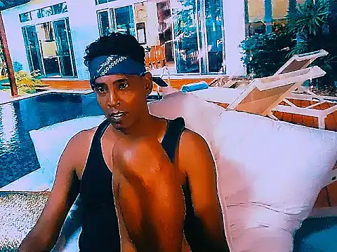 دردشة IndianHunk01 الجنسية المباشرة