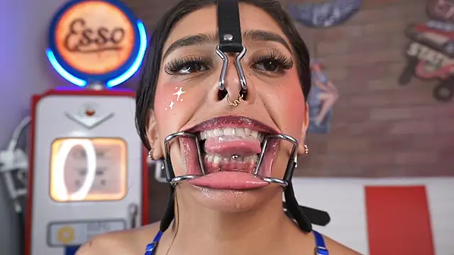 miss_collins' Live XXX Chat