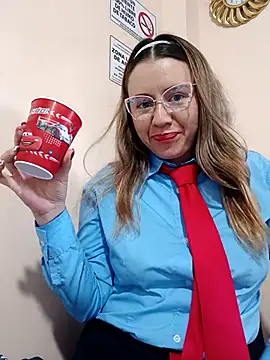 Hannah-colx's Live XXX Chat