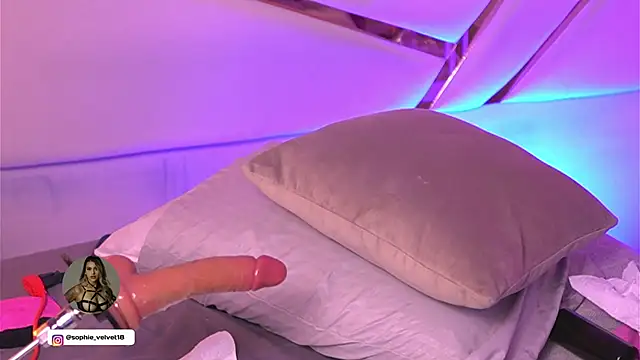 Sophie-velvet's Live XXX Chat