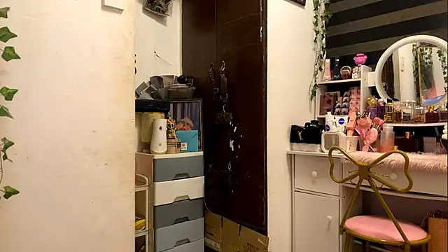 GlindaDejardin Pertunjukan Webcam