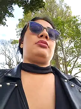 Monse--145's Live XXX Chat