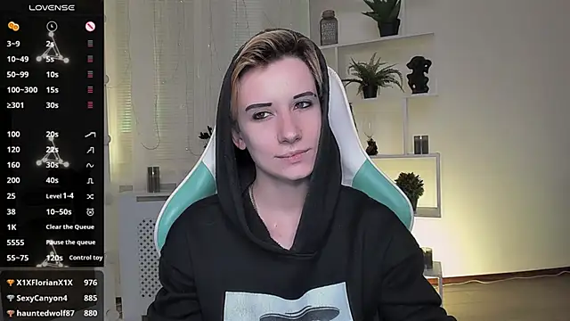 _Rein_ramm's Live XXX Chat