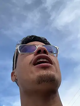 TavoHot_ Chat XXX in diretta