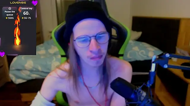 YoungSebiのウェブカメラショー