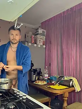 MartinBrandon 即時 XXX 聊天