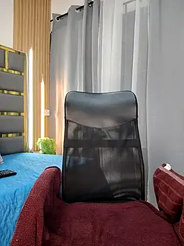 Oliver_bigblack_cock's Webcam Show