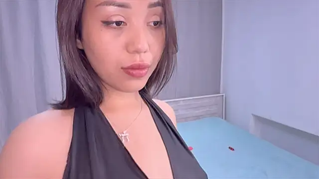 Chat XXX en directo de PurrrfectMiko