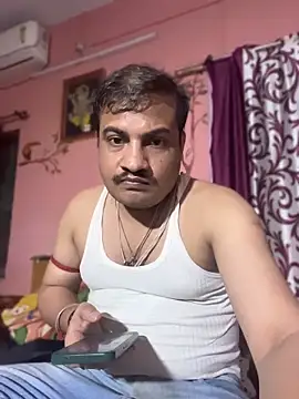 Chat XXX ao vivo de Saxymood1111