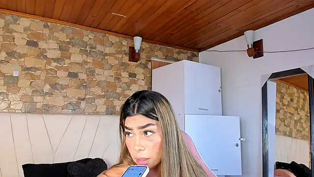 khaimi_のライブXXXチャット