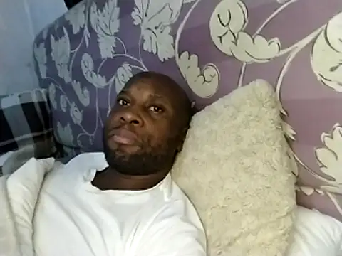 Stallion100 live XXX chat