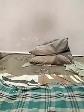 Chatroom XXX en direct de nikkyguddi