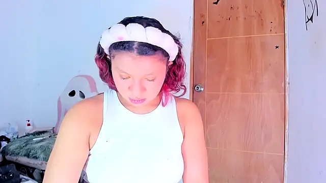 Živý XXX chat Emily_Coper18