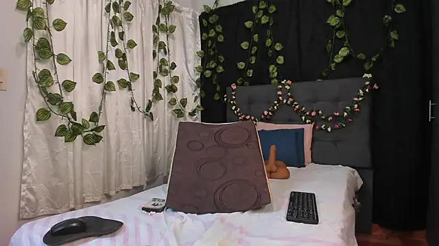 Delilah_85 – Live XXX-chat