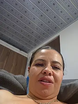 Alysson-- 现场XXX聊天