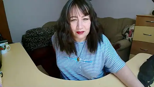 Lucretia_Goldi_ 现场XXX聊天