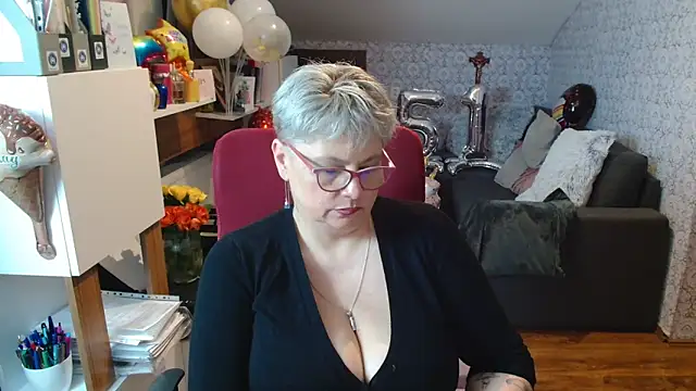 Chat XXX en directo de bigtits4you