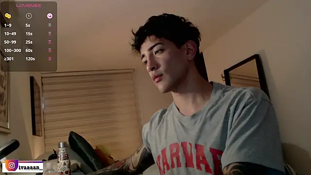 ivaaaan_'s Live XXX Chat