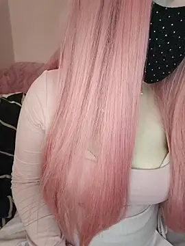 Cutie_Suzie Pertunjukan Webcam