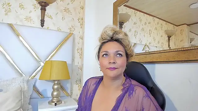 MalorySweet élő XXX-chatje