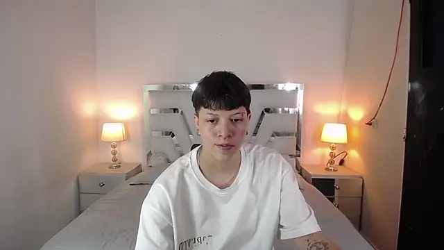 Asher_addamss_ Show Webcam