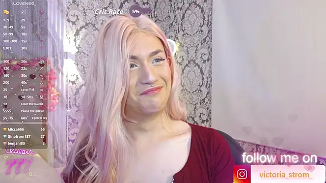 NOOAH_TAY: διαδικτυακό σόου στην κάμερα