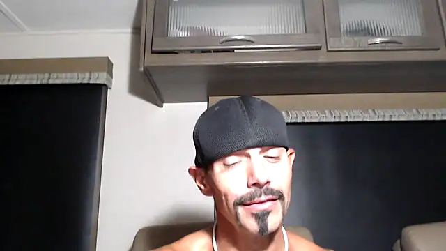 ThickD2C: απευθείας συνομιλία ΧΧΧ