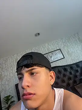 Lander_Cruz 웹캠 쇼