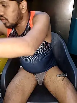 Chat +18 de Karantamiltop ao vivo