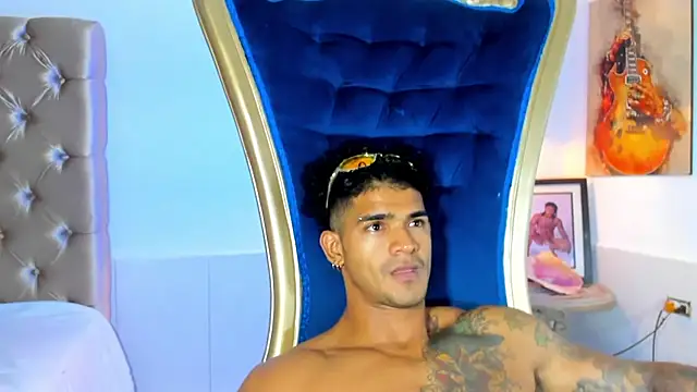 Chat +18 de antonio__444 ao vivo