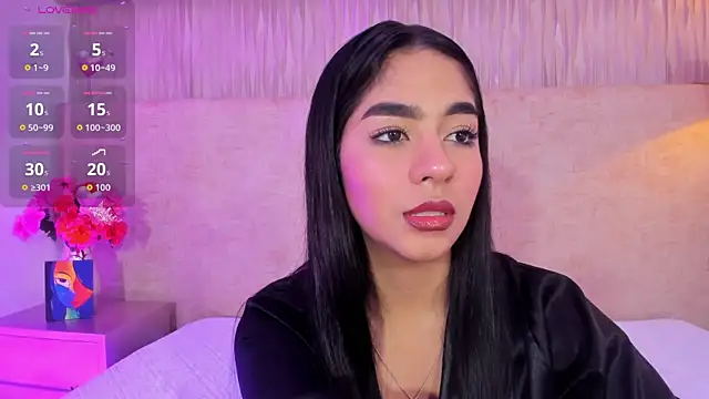 Czat XXX na żywo – _kyraa_