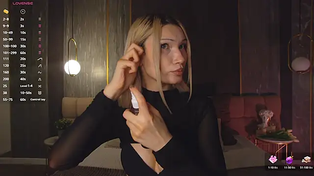 CarolReeves Chat XXX live