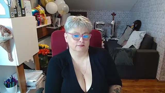 Chat XXX ao vivo de bigtits4you