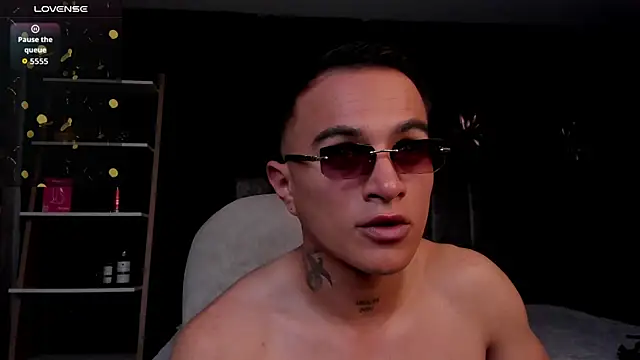 Chat XXX ao vivo de LiamDeep