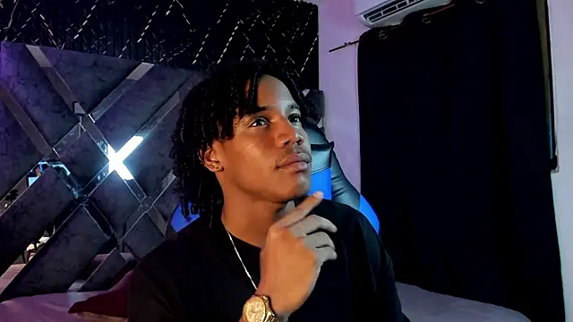 axel_silva4's Live XXX Chat