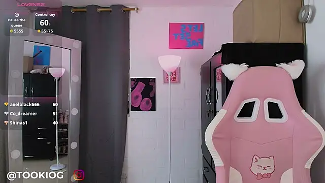 Živý XXX chat TOOKIOG_