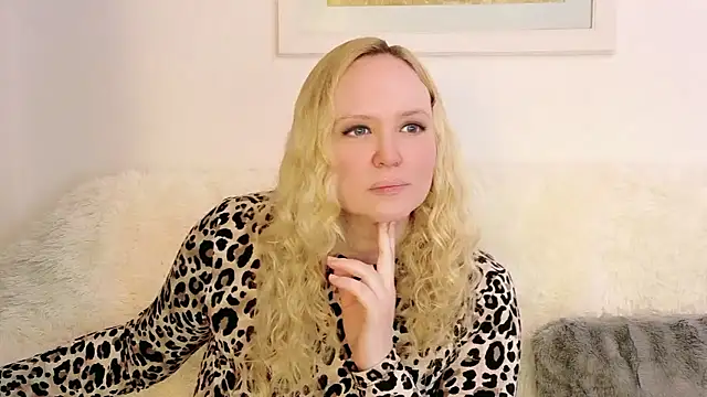 Sarah4you 现场XXX聊天