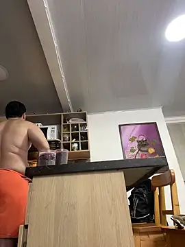 karla_nill: διαδικτυακό σόου στην κάμερα