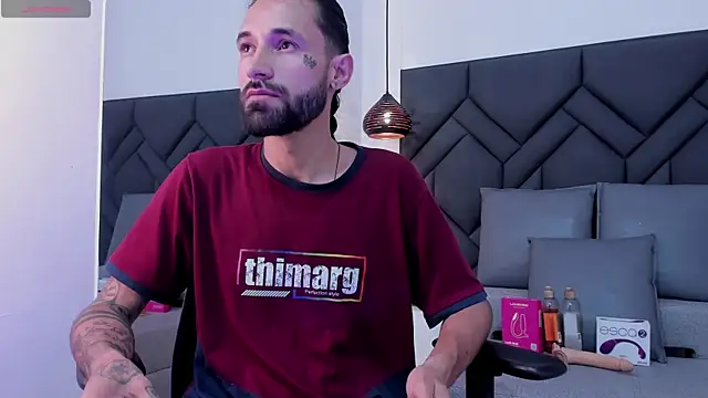 Hisoka_011 Live XXX-Chat