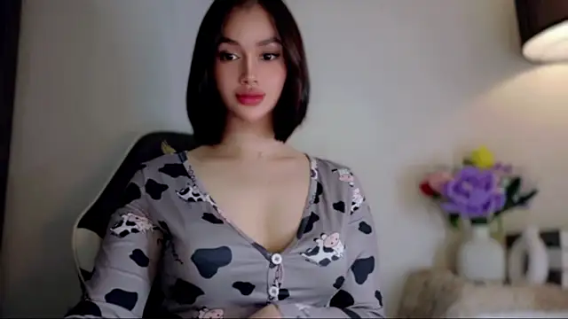 Anna_HollyDoll – Kamerová šou