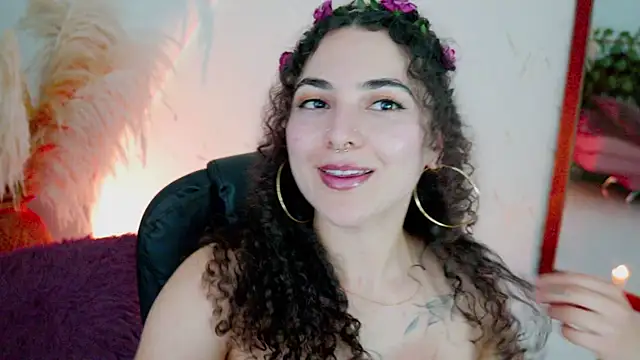 merida_bell18 Adlı Modelin Canlı XXX Sohbeti