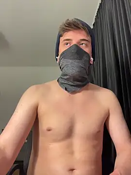 LolL2nd Show in webcam