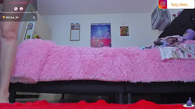 Chat XXX ao vivo de Lucyy-hess