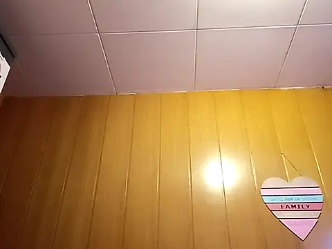 Morena_ojazos_travieza-39 Adlı Modelin Canlı XXX Sohbeti