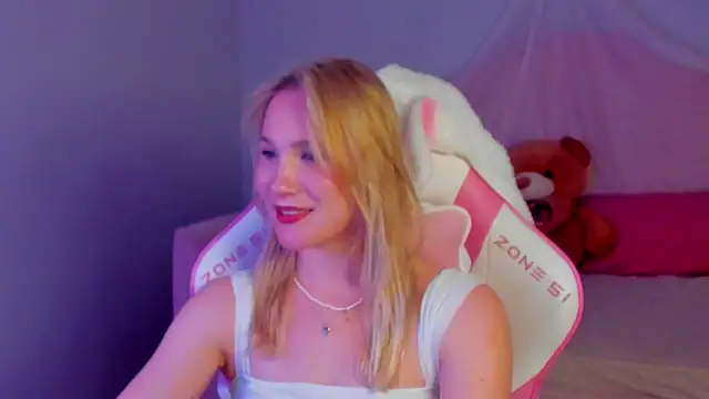 Czat XXX na żywo – ElaraVoltage