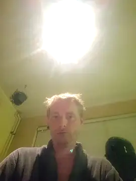 piercingpik Show in webcam