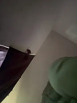 Chat XXX ao vivo de 1n0nlythroat