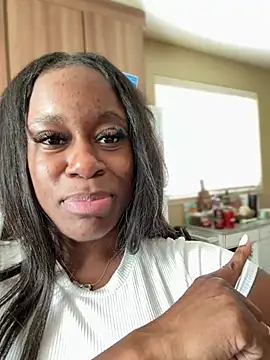 TikaMoon's Webcam Show