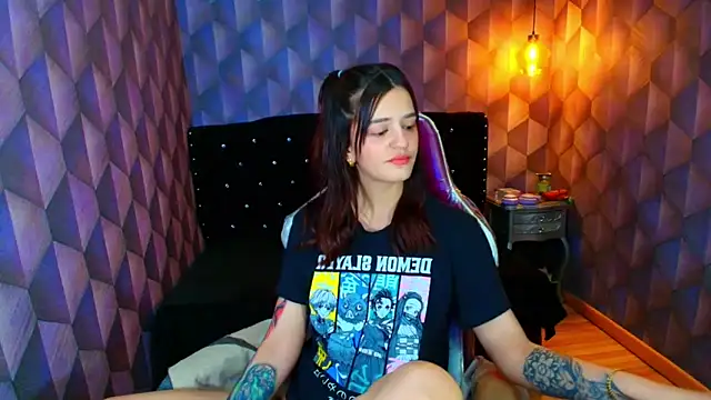 Chat XXX en directo de LiaHarryis