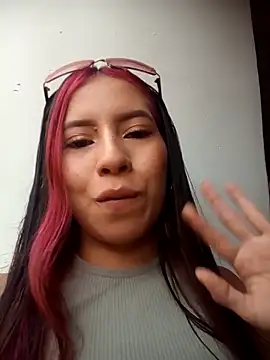 XXX chat uživo modela nymphomanya